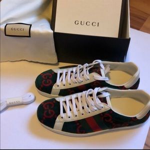 Gucci sneakers women’s size 8